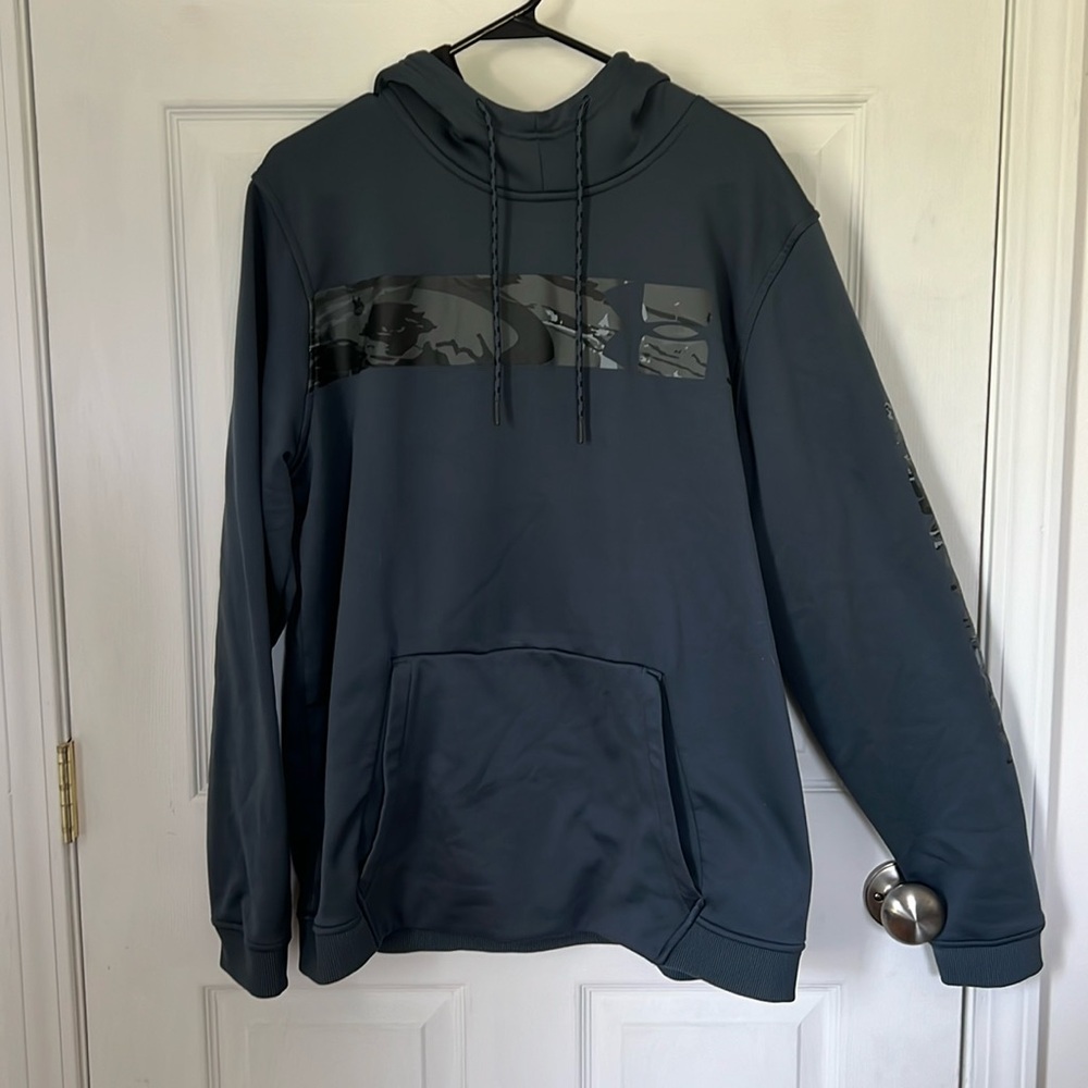 Under Armour Hoodie